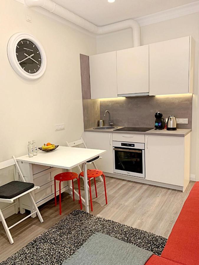 Central 1Bd Apartment By Hostlovers Kaunas Bagian luar foto